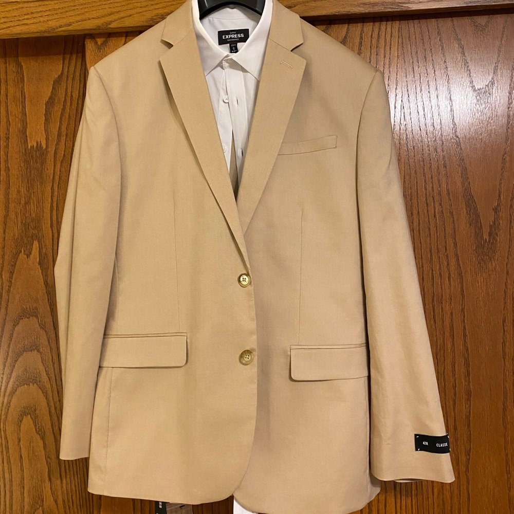 Men’s Khaki Express Suit